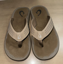 OLUKAI Ulele beach flip flops sandals men's sz 8 EU 41 Mustang Brown EUC