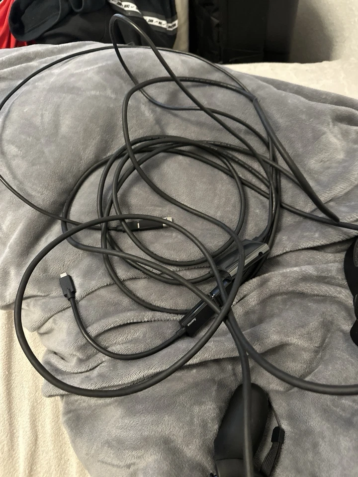 HP VR Brille mit 2 Controller - Schwarz - OVP Top Zustand alle Kabel dabei - Bild 4 von 4