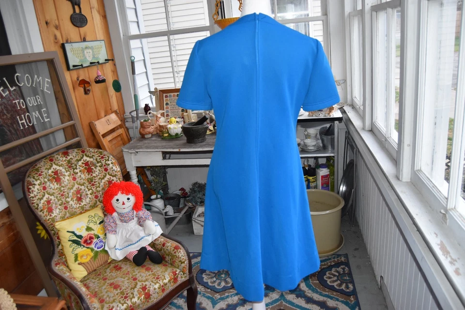 Vintage 1950s-1960's 1 Piece Aqua Leslie Fay Knits Dress Visible Stitch Medium - Image 3 of 4