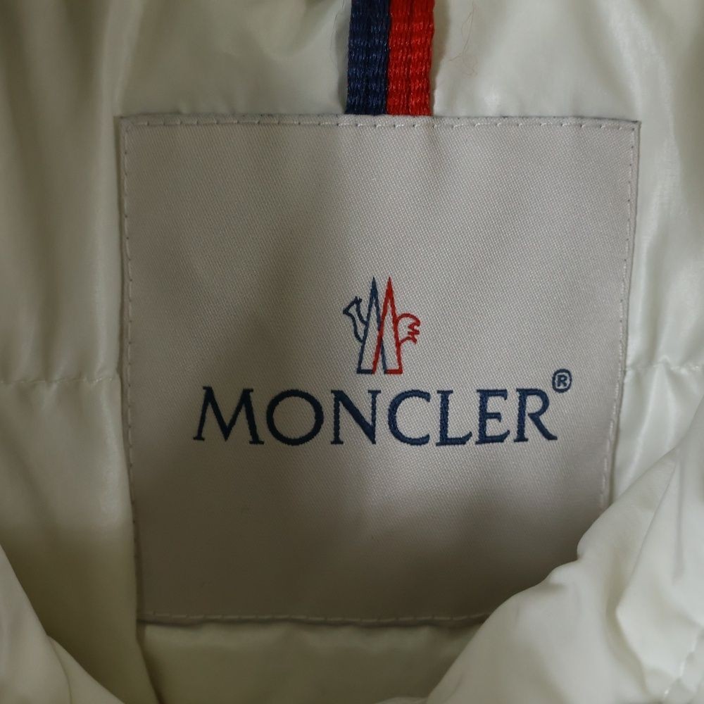 MONCLER CORREZE Boa Hooded Down Jacket White I20911A00050 thumbnail 6