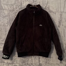 Los Angeles Lakers Collecting and Fan Guide 50