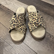 Women's Shoes Clarks DECLAN IVY Slide Cross Sandals LEOPARD PRINT SUEDE 7.5 M