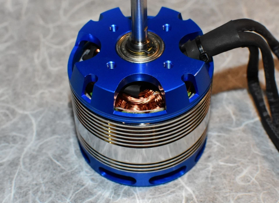 O.S. Motor OMH-5825-520 Brushless Motor 700-800 Helicopter *NEW* - Image 4 of 4