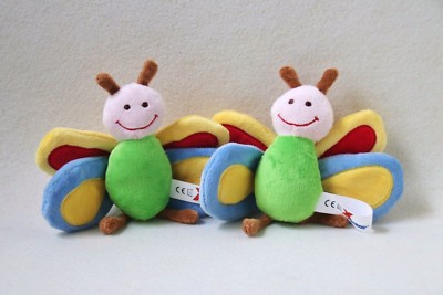 xToys Schmetterling   Käfer grün/bunt 2x Rassel Greif Stofftier Schmuset (T156)