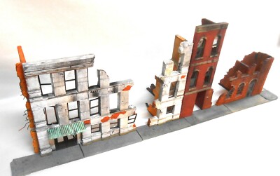 Dioramas Plus Special Limited Release ''Large City Ruins'' 1/35 Diorama Huge Kit