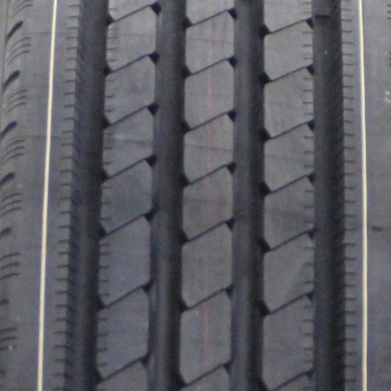 1 New Michelin Xrv 255/80r22.5 Tires 25580225 255 80 22.5 eBay