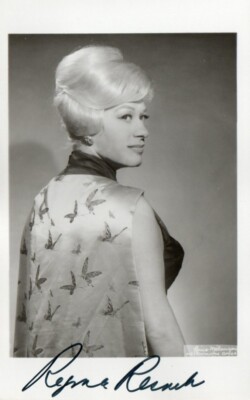 Regina Resnik, Porträtfoto, Autogramm, signiert, New York, ca 14 x 9 cm