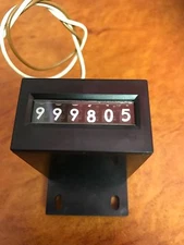 Line Seiki MCU-6CY 24VDC Totaliser / Counter Base Mount