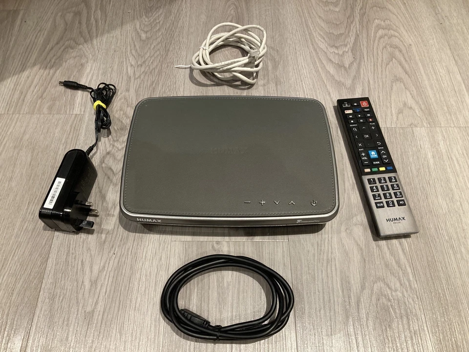 Humax FVP-4000T 1TB Freeview Play HD Smart TV Recorder, Netzteil & Fernbedienung sehr guter Zustand