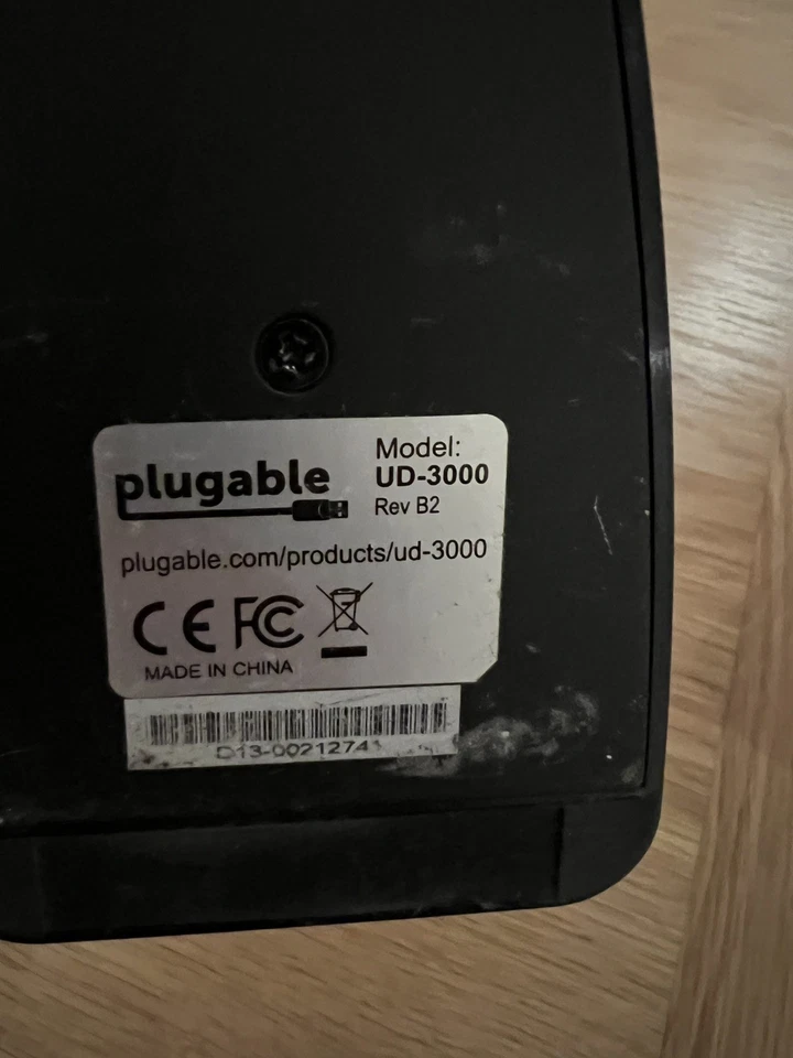Plugable UD-3000 USB 3.0 Single Monitor Docking Station  - Image 3 of 4