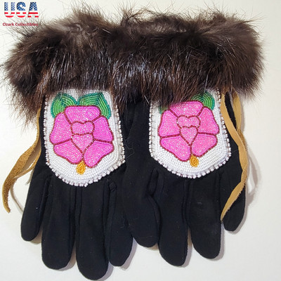 Alaska Native Inupiat North Slope Hand Beaded Leather Gloves Beaver Fur Trim L