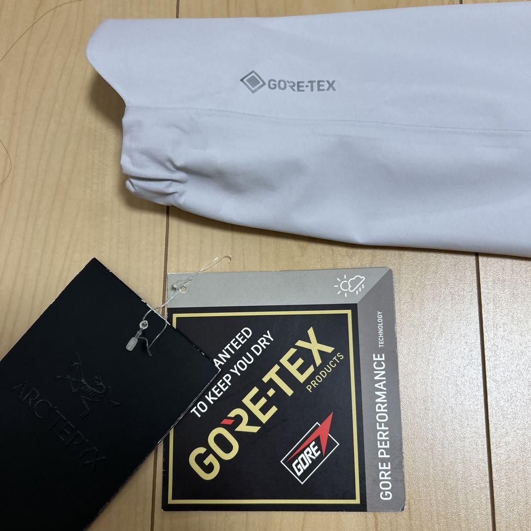 Giacca antipioggia ARC'TERYX GORE TEX bianca XS TP impermeabile cappotto esterno
