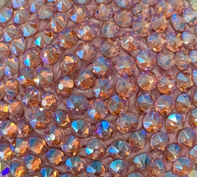 LIGHT ROSE SHIMMER Pink 9ss 2.5mm 1440 pc IHC Austrian Flatback Rhinestone 2058