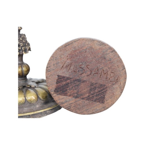 Massamba : Coupe signée en bois avec décor en bronze massif - Bild 6 von 9