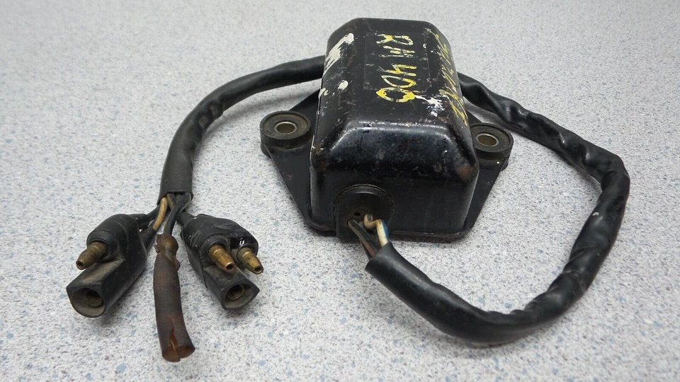 COMPUTADORA ECU SUZUKI RM 400 RM400 CAJA CDI ENCENDIDO CAJA NEGRA Foto 3 de 4