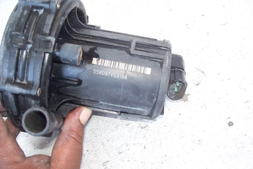BMW 528i 1997-1999 BOMBA SMOG EMISIONES 1 427911 7.21852.28 Foto 4 de 4
