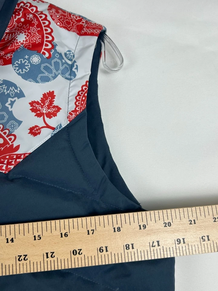 Nike Snowboarding 3-In-1 Womens Insulated Puffer Vest M Red/Blue Paisley Design - Image 4 of 4
