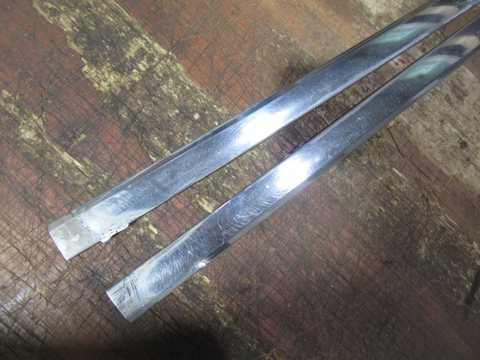 Chevrolet Impala Caprice 1967 4 puertas techo rígido ventana trasera molduras laterales Foto 2 de 4