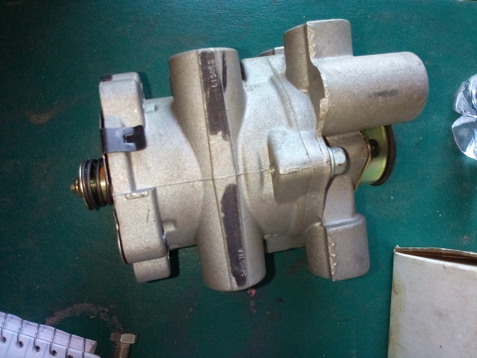 New OEM Bendix 800629 Air Brake Foot Valve for Mack Volvo 3095546 | eBay