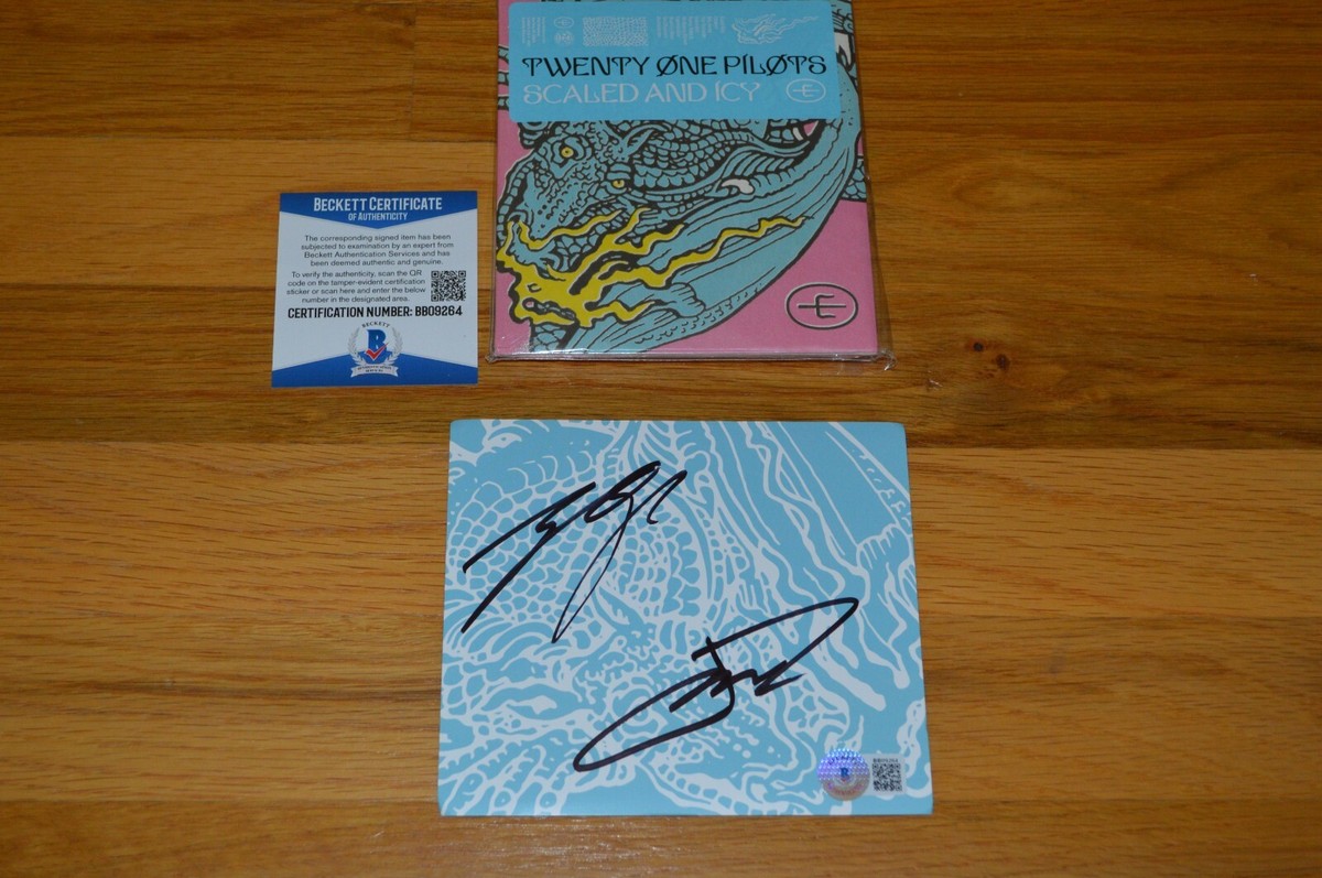 トゥエンティ・ワン・パイロッツ　直筆サイン入りCD　21 PILOTS トゥエンティ・ワン・パイロッツ 直筆サイン入りCD 21 PILOTS