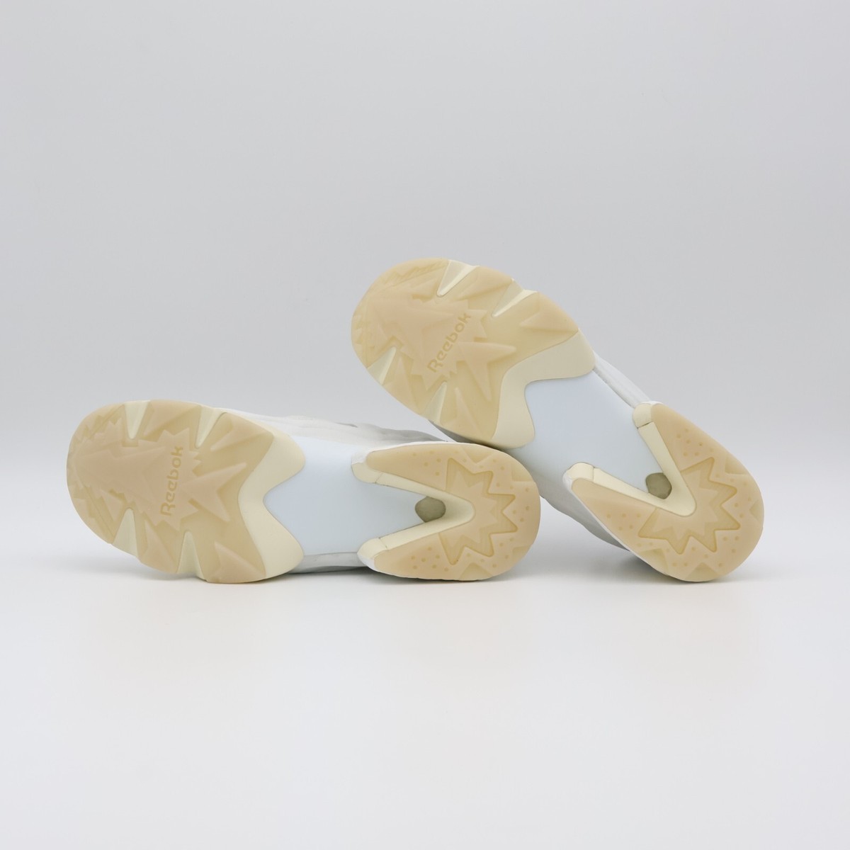 PLC-RBK-IPF Palace Skateboards Reebok Instapump Fury White Sail