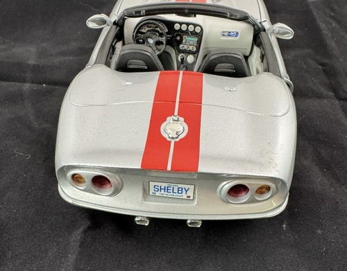 1/18 Scale Diecast Replica By Burago Shelby Series 1999 Made In Italy - Picture 6 of 7