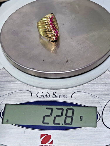 1970s LUXURIOUS 18k Gold 1.20 ctw. Lab Created Ruby Statement Ring Sz 6.75 - Picture 16 of 16