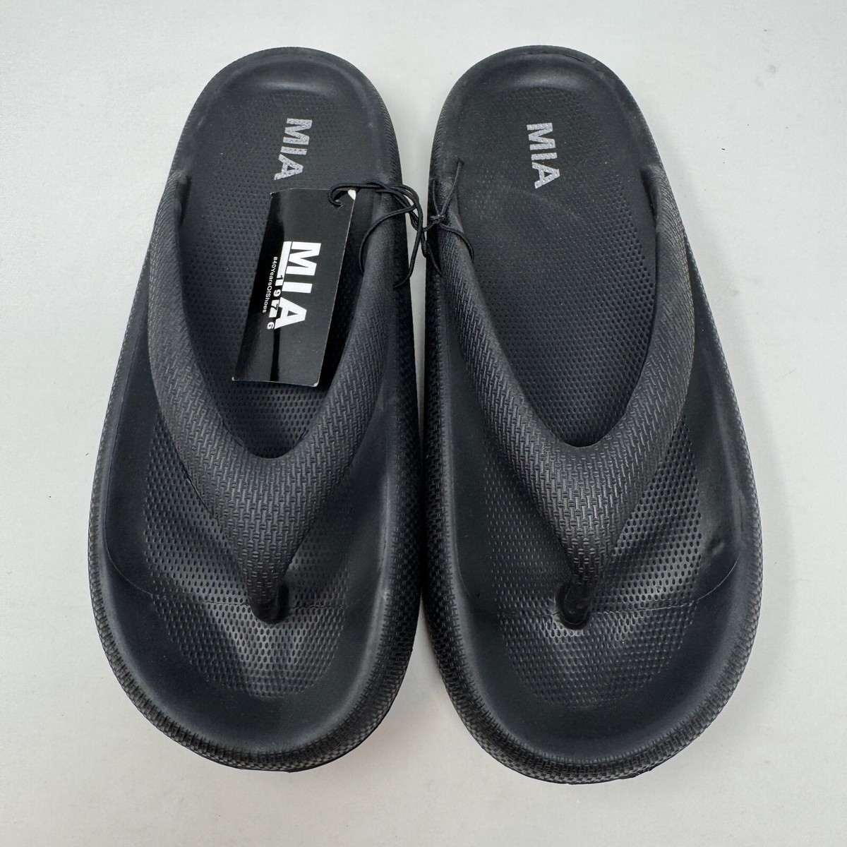New MIA Flip Flop Sandals Slip On Thong Black Women's Size 8