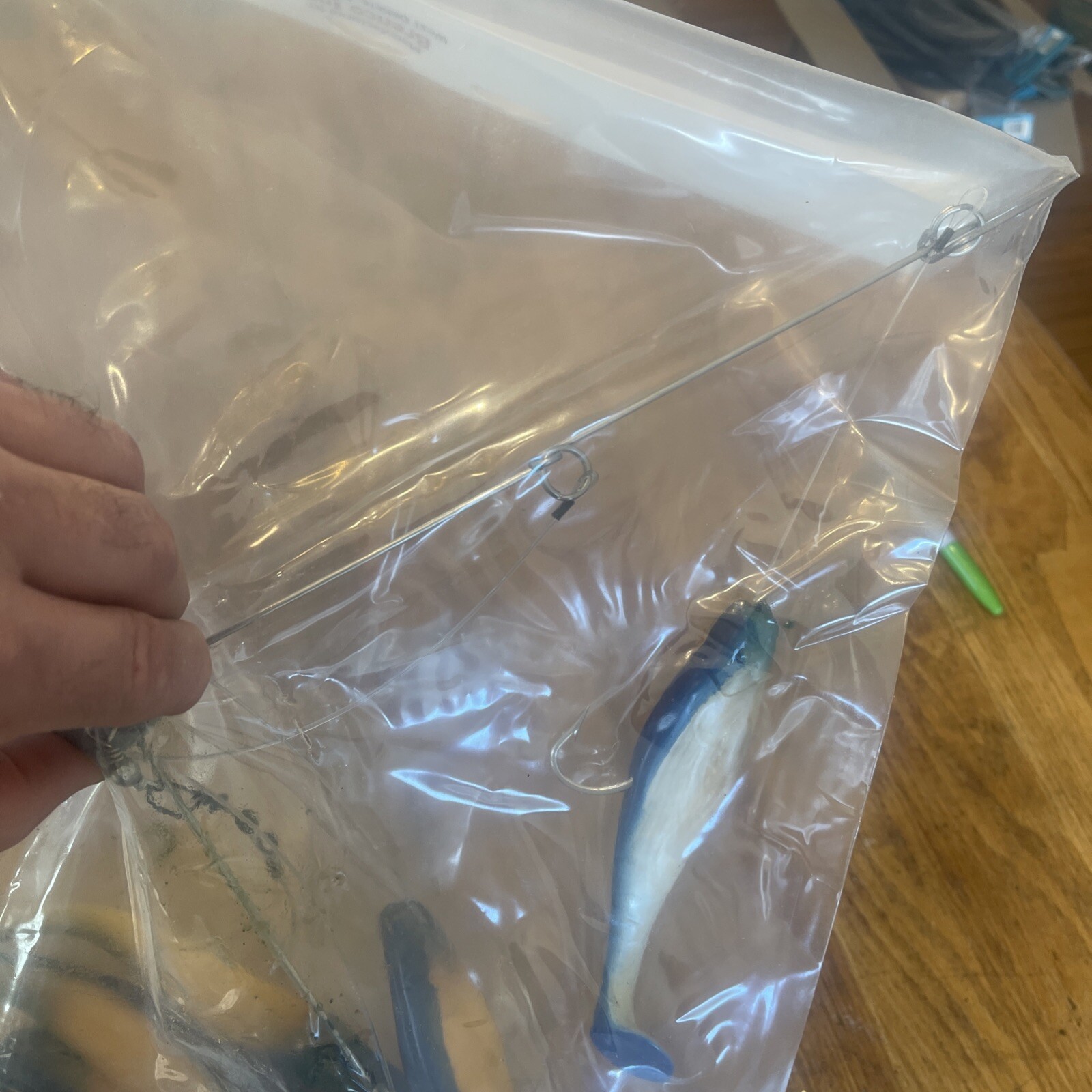 Umbrella Rig 4 Arm 11” With 6” Shad (9)  Pearl Blue 8/0 Hook Mustad New In Pkg - Image 12