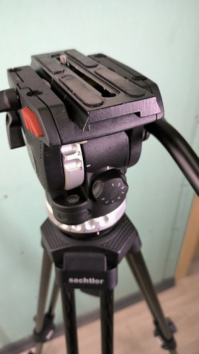 Tripod Sachtler System Ace XL with CF Legs & Ground Spreader (MFR: 1019C) (152) - Picture 2 of 12