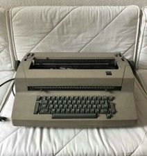 IBM 82C Electric Correcting Typewriter With Six Extra Fonts and Correcting Tape thumbnail