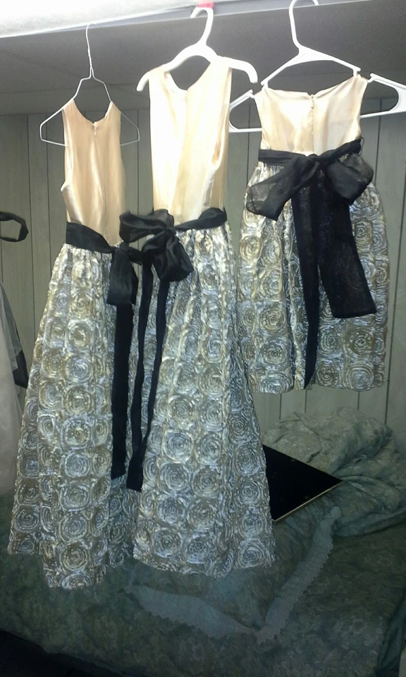 "Susanne Lively" Childrens Gowns Gold/ Black Lace, Matching Sizes 2,7,7,8,10,12 - Image 4 of 4