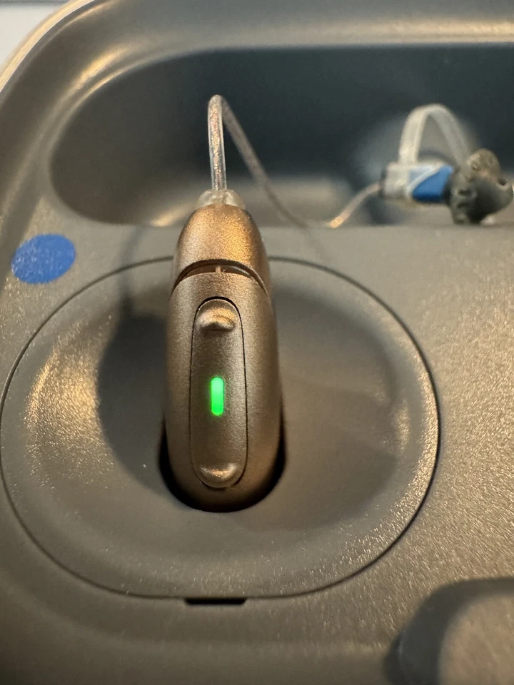 Audífono Unitron DX Moxi Move R - Con estuche de carga - Beige arena Foto 2 de 3