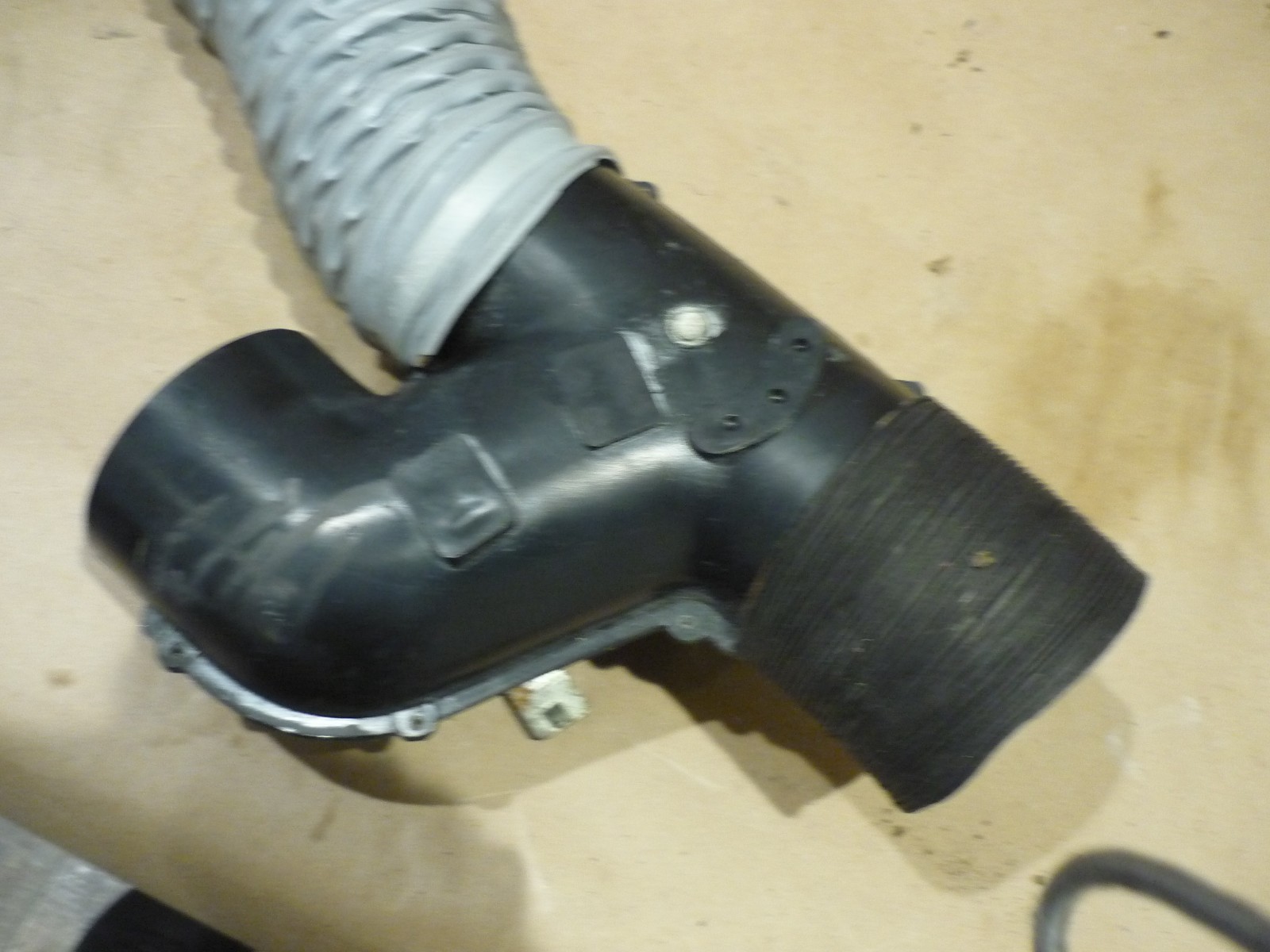 Ferrari 208,308 -Heater RH Diverter -  P/N 60135001