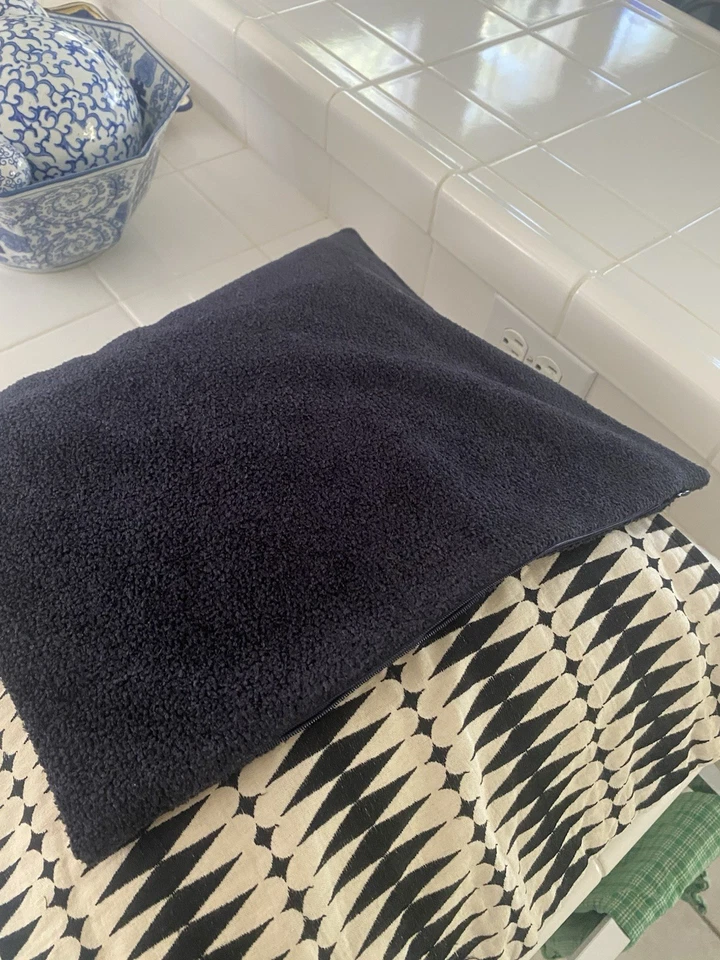 ❤️❤️Funda de almohada Frizzle negra y beige. Foto 3 de 4