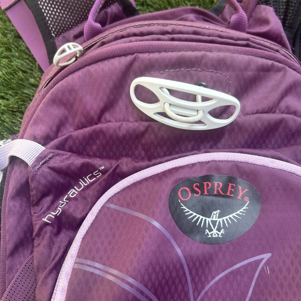 Mochila Osprey Verve 9 Pequeña Exterior Senderismo Púrpura Sin Vejiga de Agua Foto 3 de 4