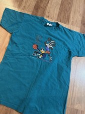 Vintage looney tunes teal basketball shirt 1995. Size youth xl.