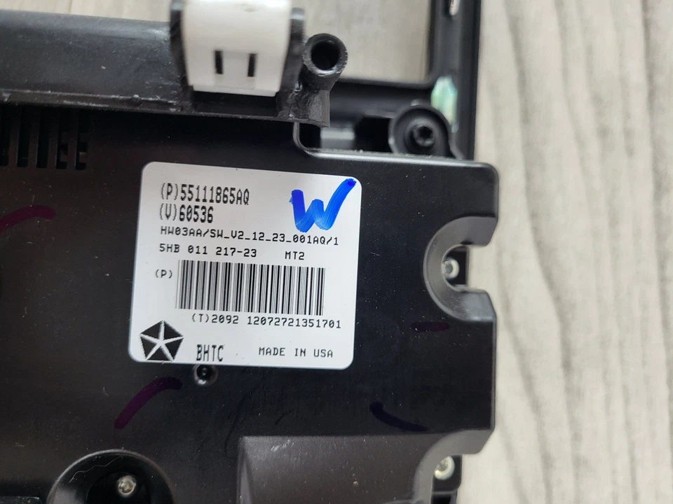 Radio bisel de control de clima negro Dodge Durango 2011-2013 55111865AQ OEM Foto 2 de 4