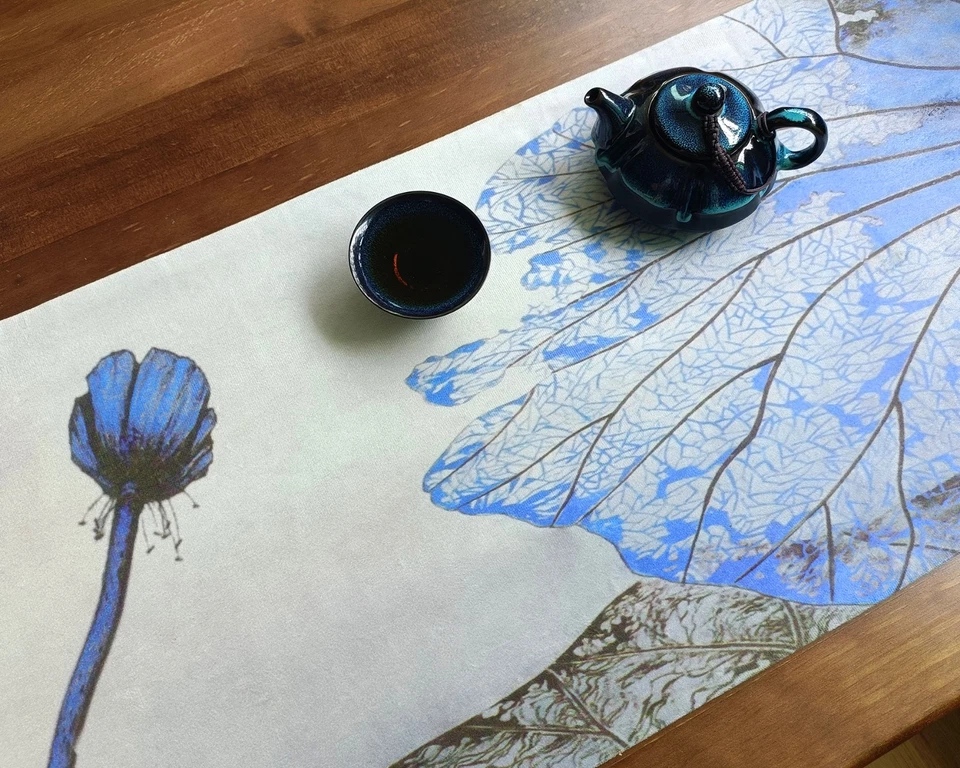 Double-Layer Table Runner with Tassel Chinese Decor Lotus Painting - Image 4 of 4