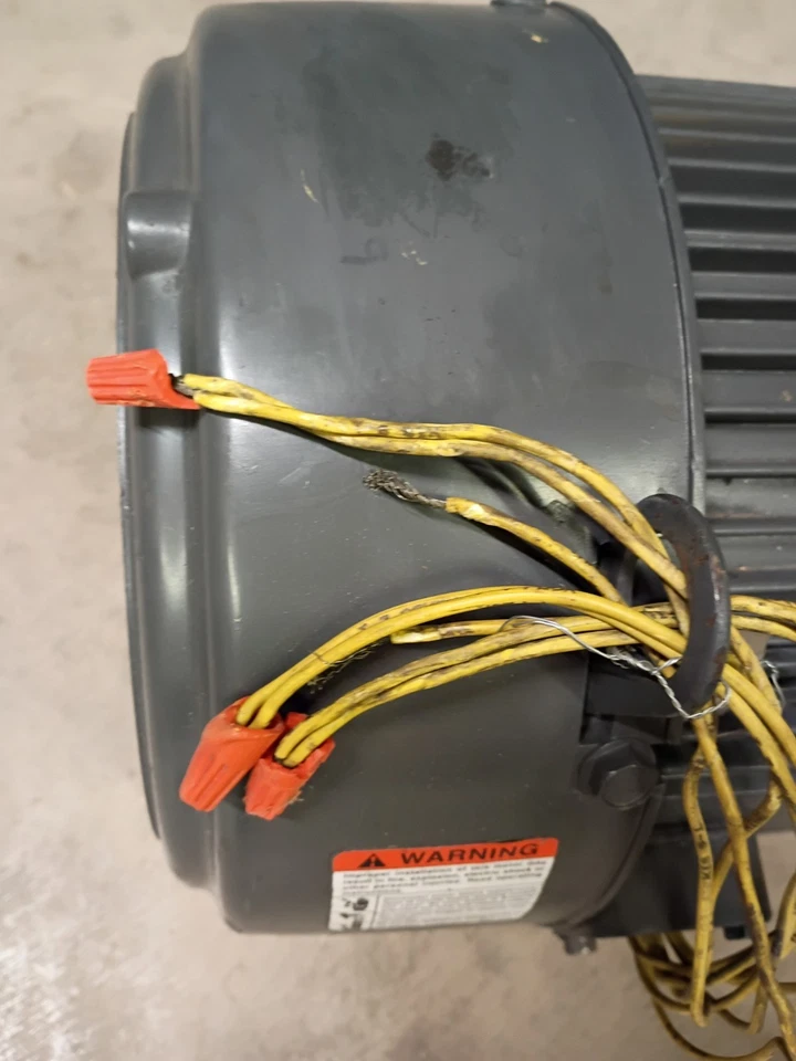 5HP Emerson Motor 3 Ph 1170 RPM Used Working When Taken Out Of Service - Image 2 of 4