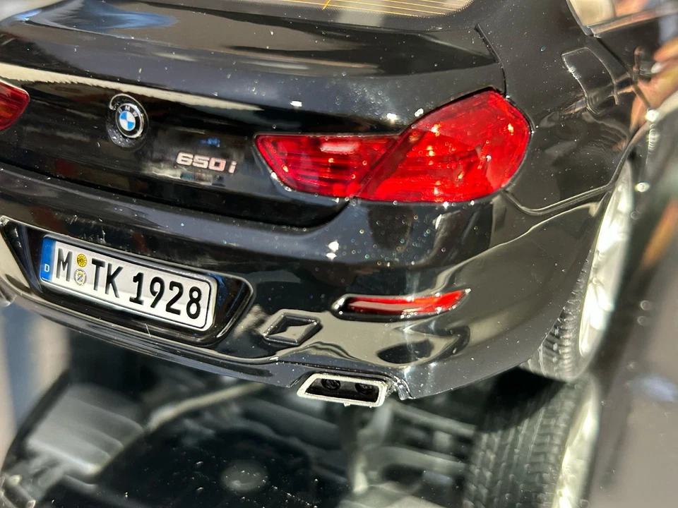 Paragon 1/18 BMW Serie 650i Gran Coupé Black Sapphire Met MINT with Box Dealer - Immagine 3 di 4