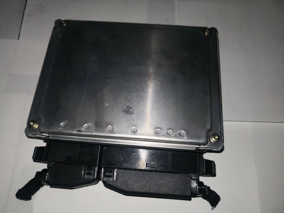 341182 Steuergerät Motor 8D0907558B VW Passat Variant (3B5, B5) 1.6 - Immagine 4 di 4