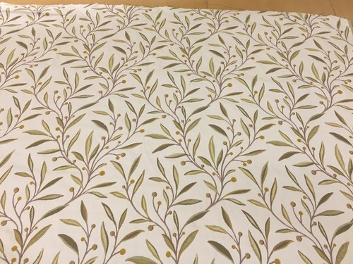 839. Berries and leaves Jacquard Curtain Fabric, 140 cm wide - Picture 2 of 7
