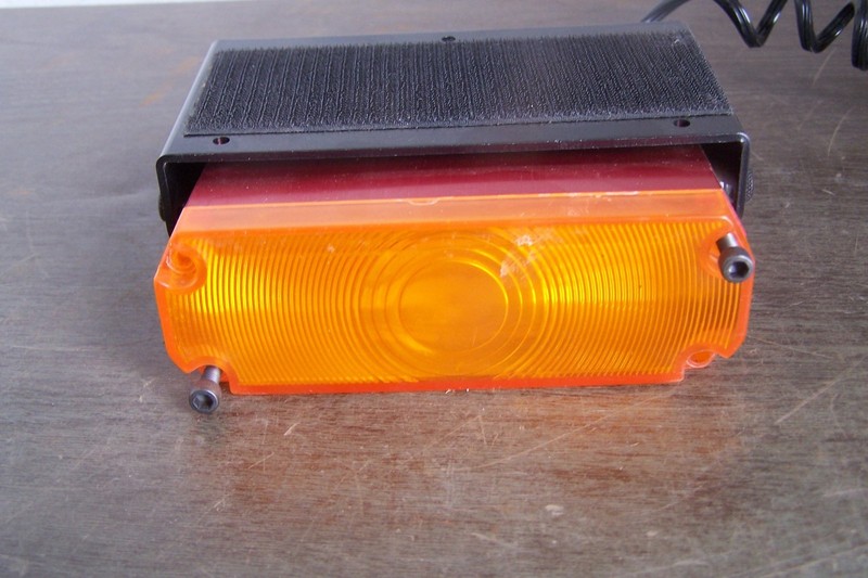 khan STROBE light == Nice collector light ==== working light -new