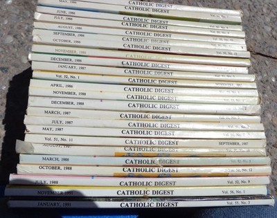 Catholic Digest Magazine Lot Of 24 Issues Late 1980's & Early 1990's