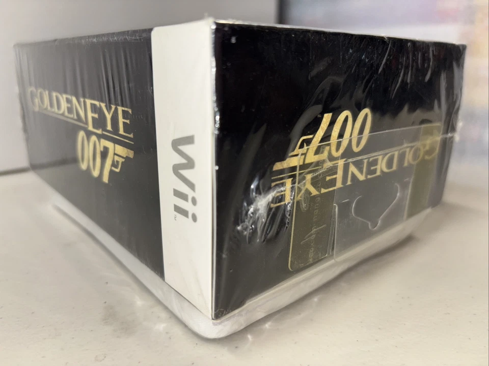Goldeneye 007 Walmart Bundle with Golden Controller and Shirt for Nintendo Wii - Image 3 of 4