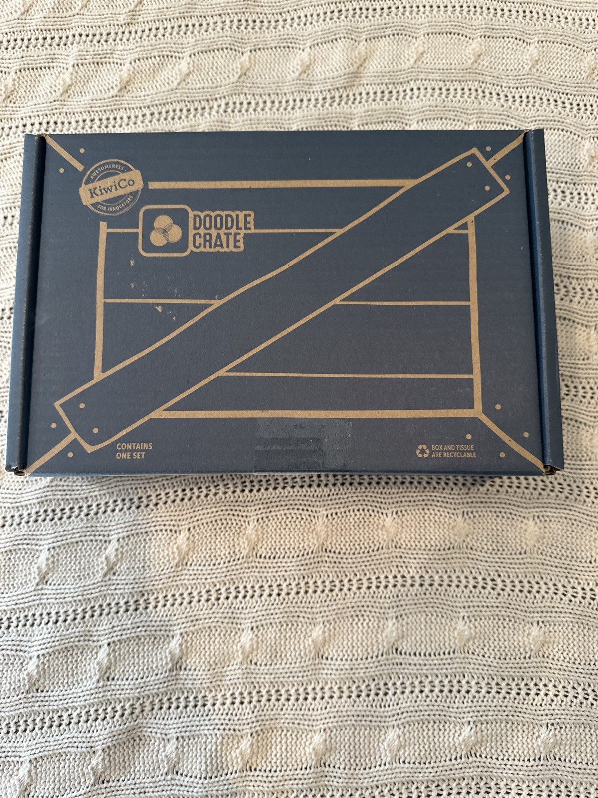 Kiwi Co. UNOPENED Shibori Messenger Bag Doodle Crate Box Craft Kids