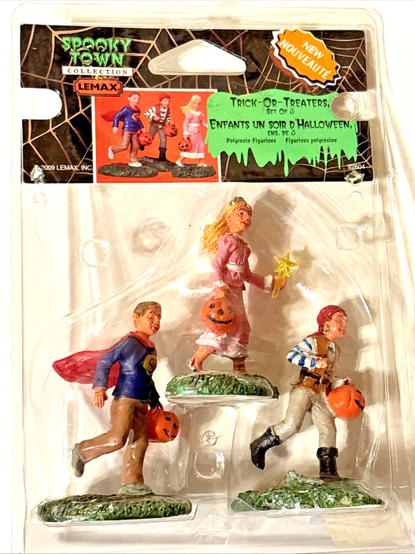 Lemax Trick or Treaters Spooky Town Halloween Village Set of 3 Princess Pirate