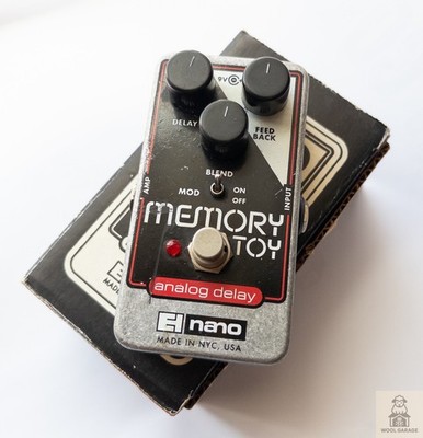 Electro Harmonix Memory Toy Analog Delay Pedal getestet mit Box aus Japan