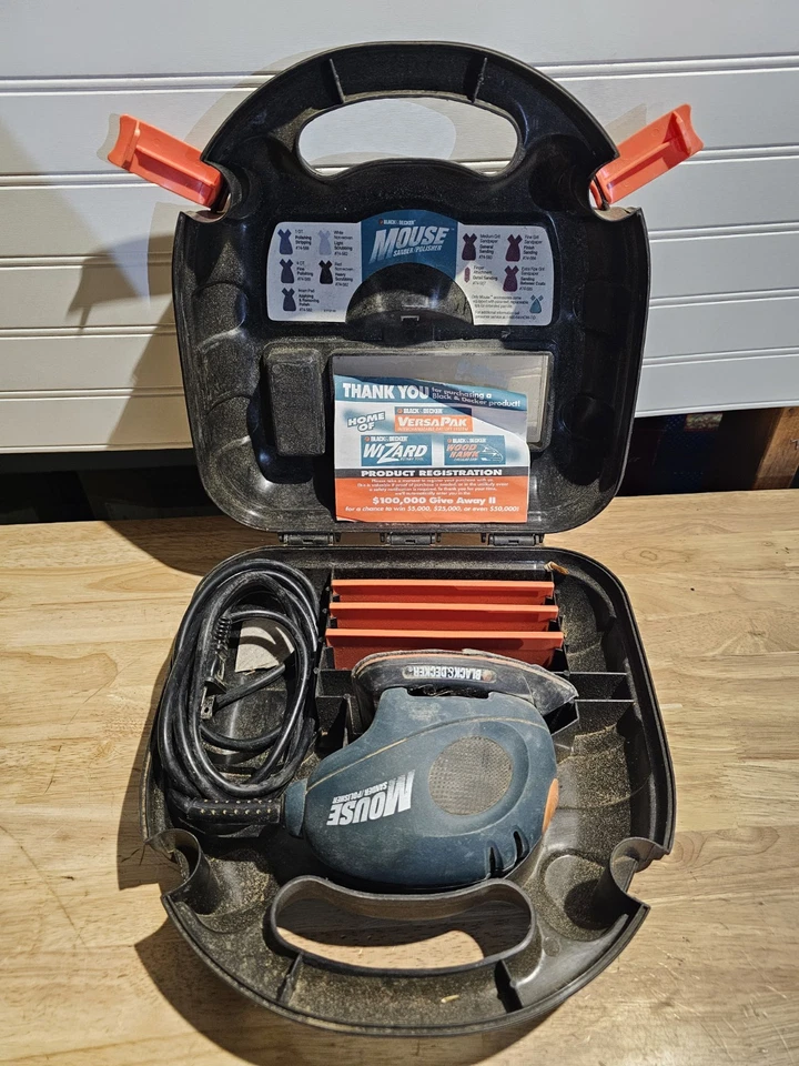 Black & Decker THE MOUSE Sander Detail Sander Tool . - Image 3 of 4